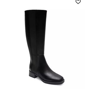Black Knee-High Women's Boots